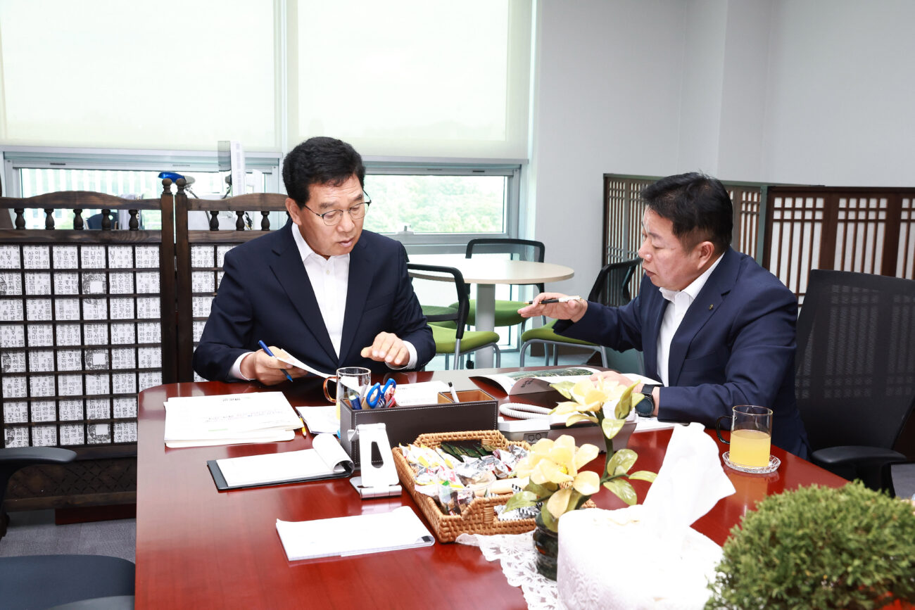 화순군수, 지역 미래 성장동력 확보 위해 국회 찾아 현안 사업 건의