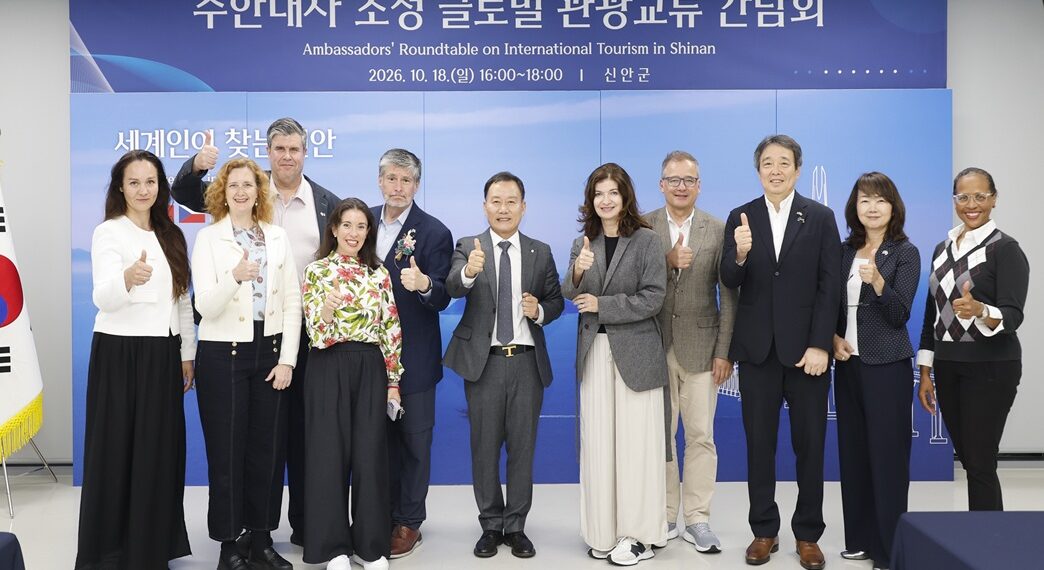 신안군, ‘제26회 국제꽃장식대회’ 성료… 글로벌 K-신안 도약 발판 마련