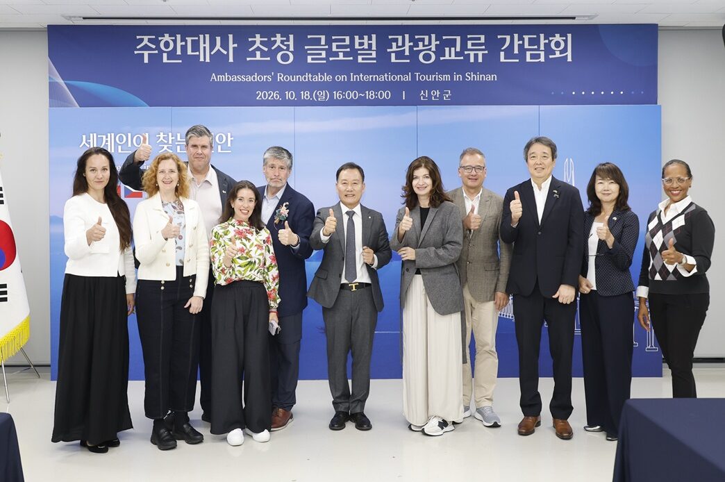 신안군, ‘제26회 국제꽃장식대회’ 성료… 글로벌 K-신안 도약 발판 마련